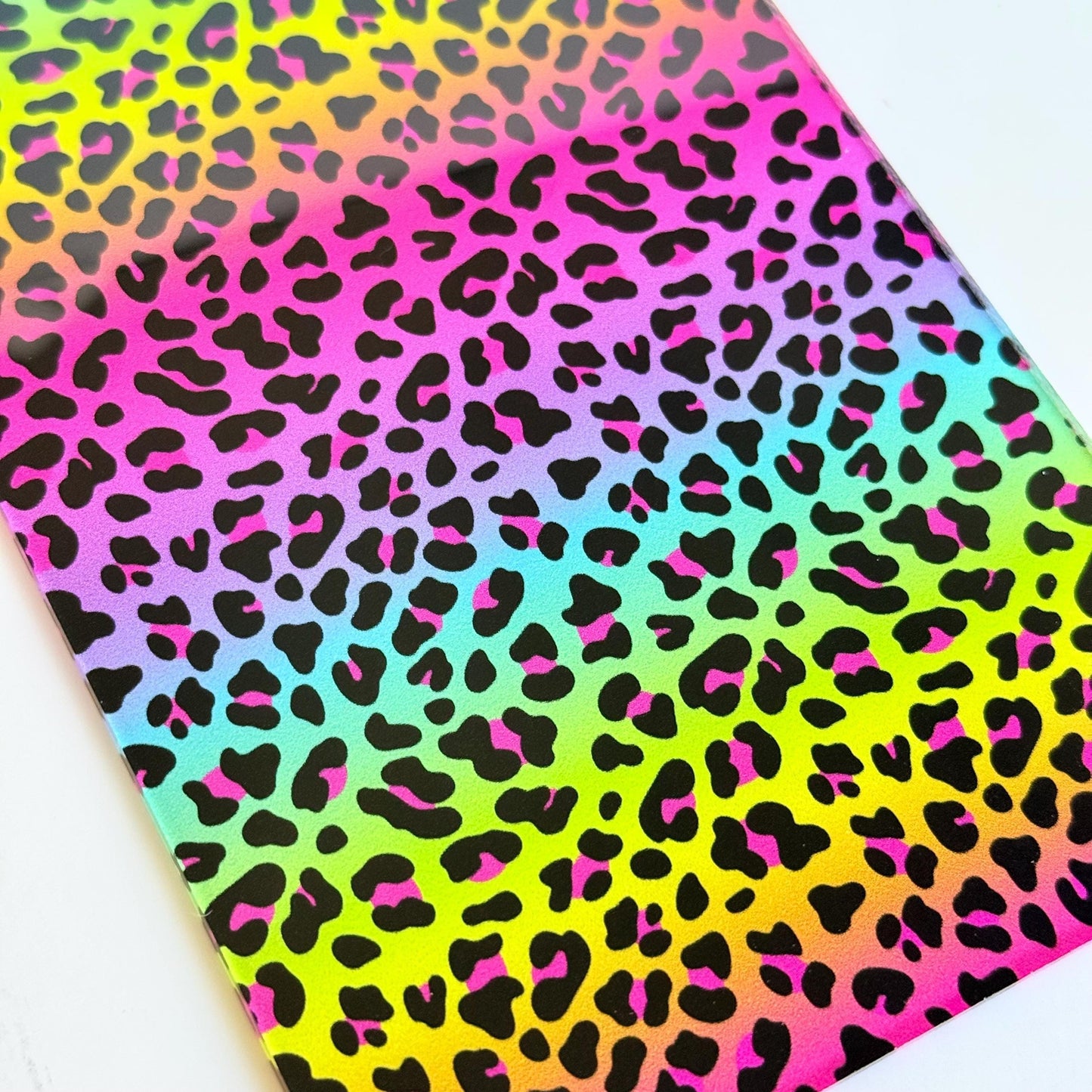 Patterned Acrylic Sheet - Rainbow Leopard UV Printed Clear Core Acrylic for Laser Cutting Patterned Cast Acrylic, Flex and Wood for Lasers